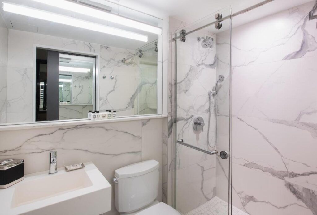 Baño - Aliz Hotel Nueva York
